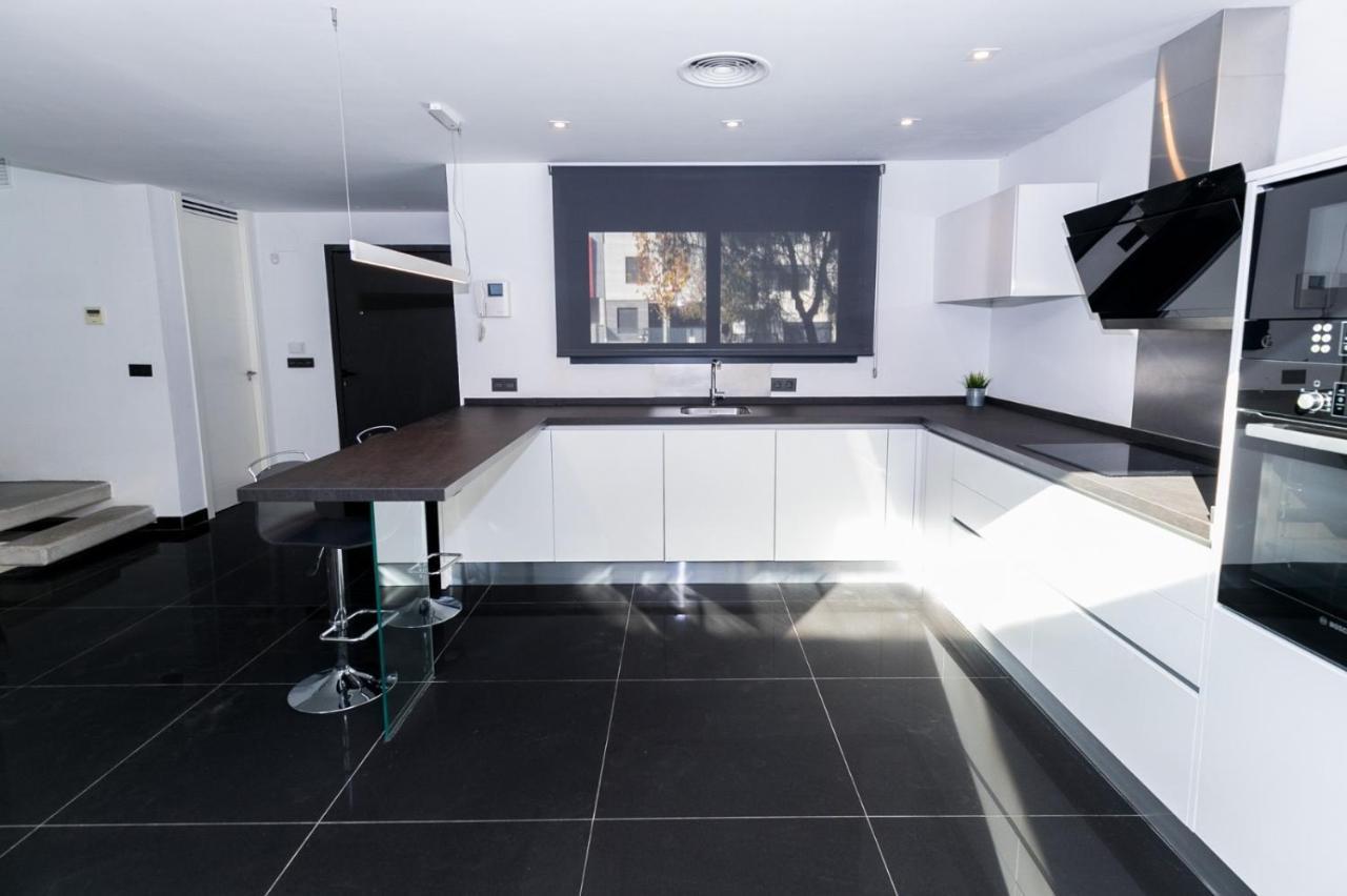 Casa Bulevar, Moderna Y Exclusiva Jaén Exterior foto